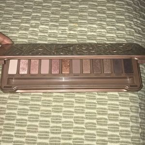 Urban Decay Naked 3 Eyeshadow Palette